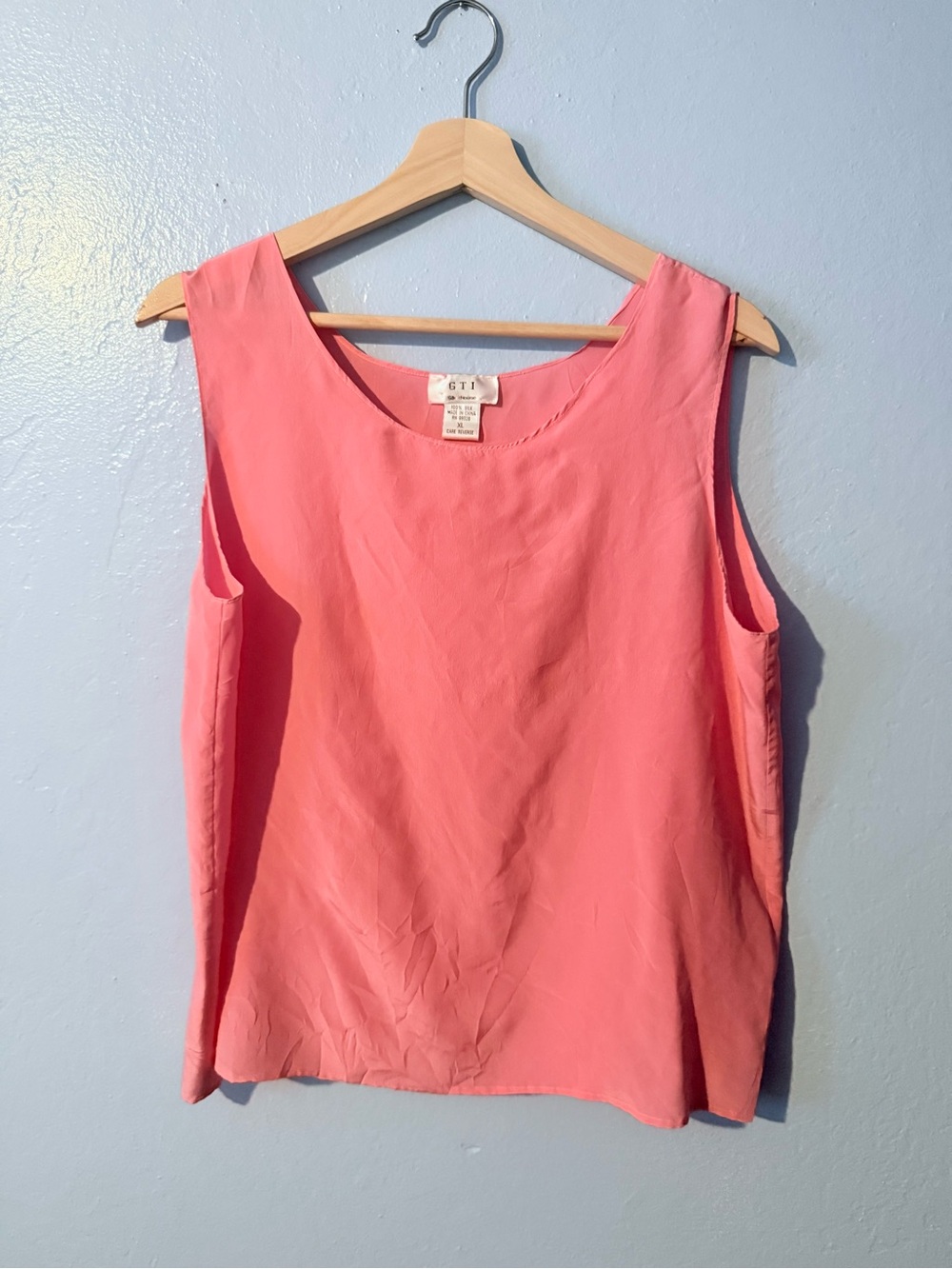 100% Silk GTI Silk House Barbie Pink Sleeveless Women’s Top